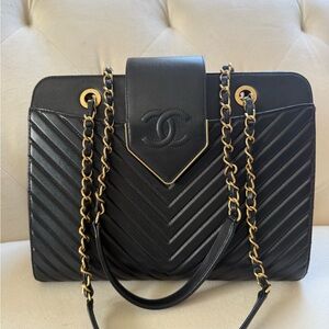 Chanel Black chevron Tie Flap Bag